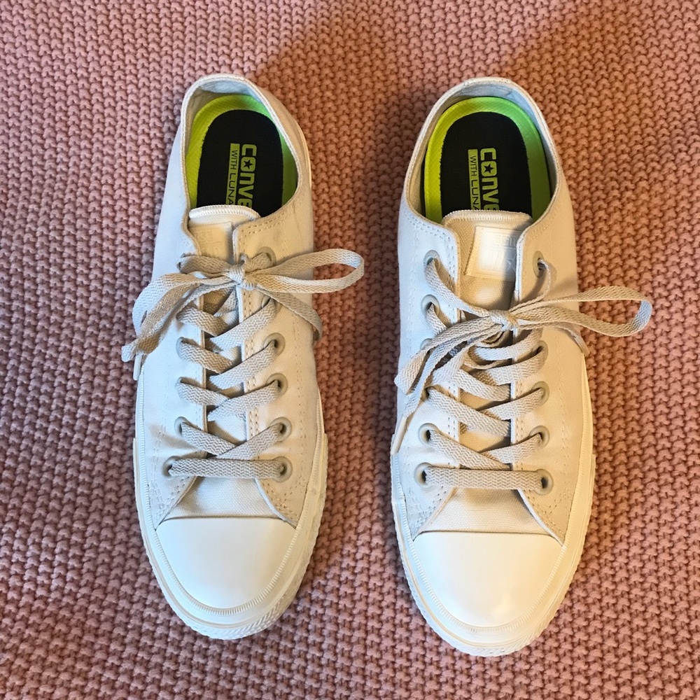 Converse Chuck II Low Top Unisex Shoe